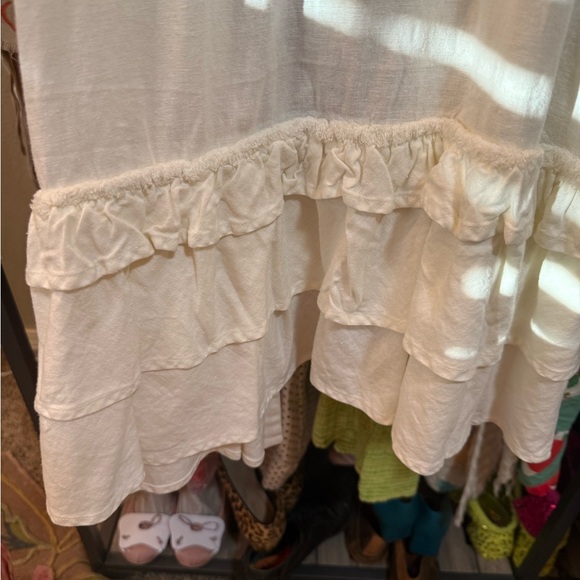 Chic Cream Women's Ruffle Jacket - Picture 4 of 5